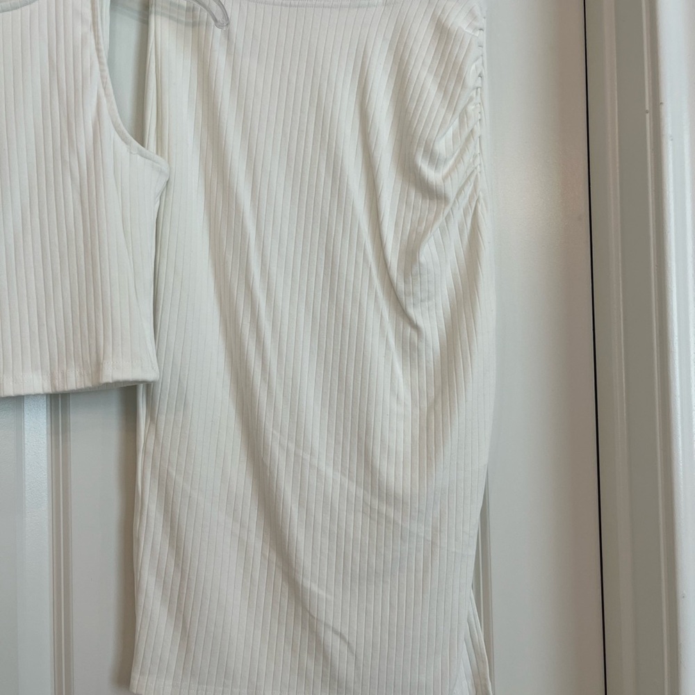White Ribbed two piece set - Picture 6 of 11